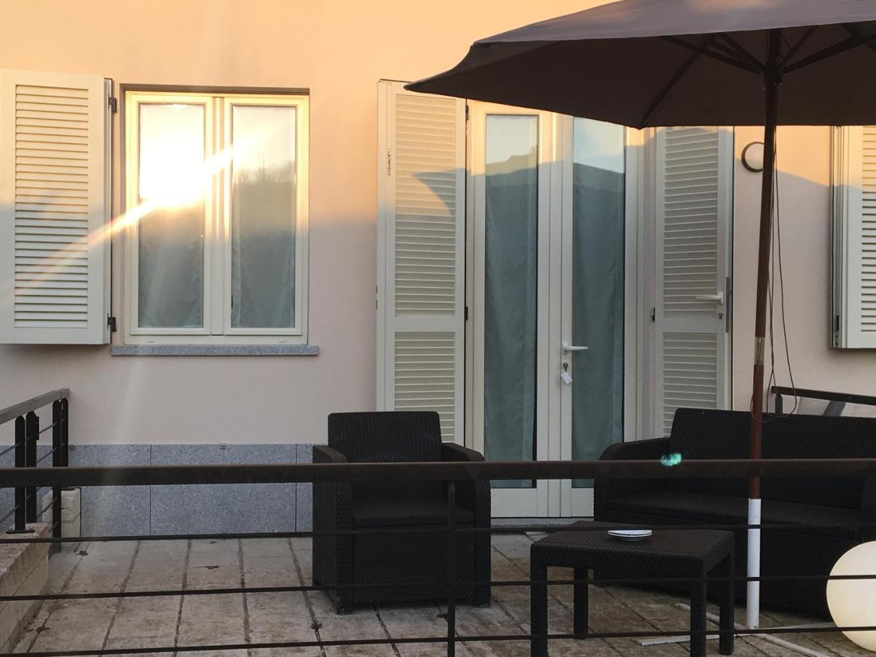 Home Holiday "Da Mamma" Alba  Exterior photo